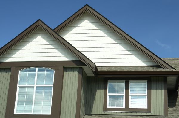 Cost of Vertical Vinyl Siding Repair in Pottstown